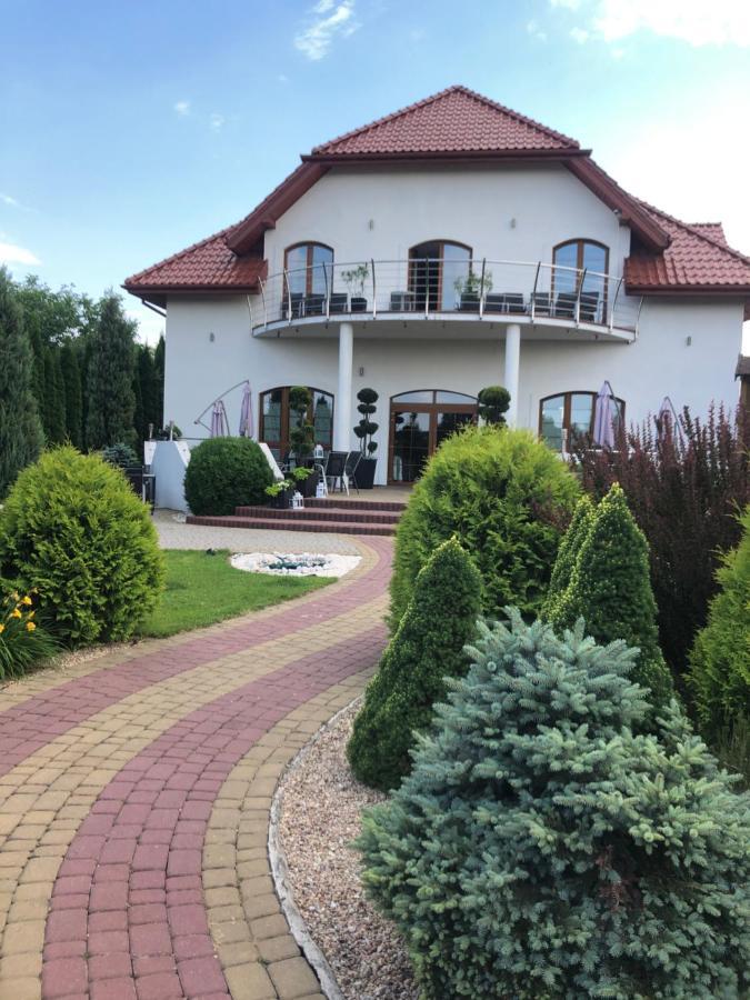 Готель Rezydencja Szmaragdowy Ogrod Константинув-Лодзький Екстер'єр фото